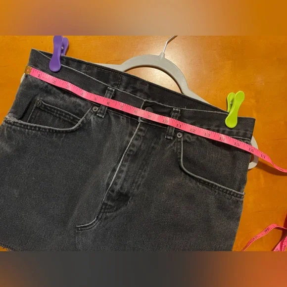 Levi’s Faded Black Denim Mini Skirt size 32 - Picture 5 of 8